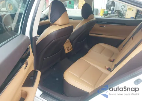 2016 Lexus Es 350 z USA, uszkodzony, nr VIN 58ABK1GG4GU015488